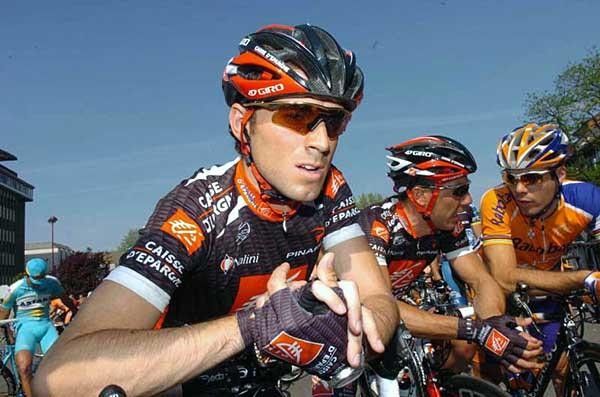 Alejandro Valverde (Caisse d'Epargne) looking pensive at the start.