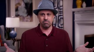 Gino Palazzolo on 90 Day Fiancé wearing a maroon shirt and a fedora