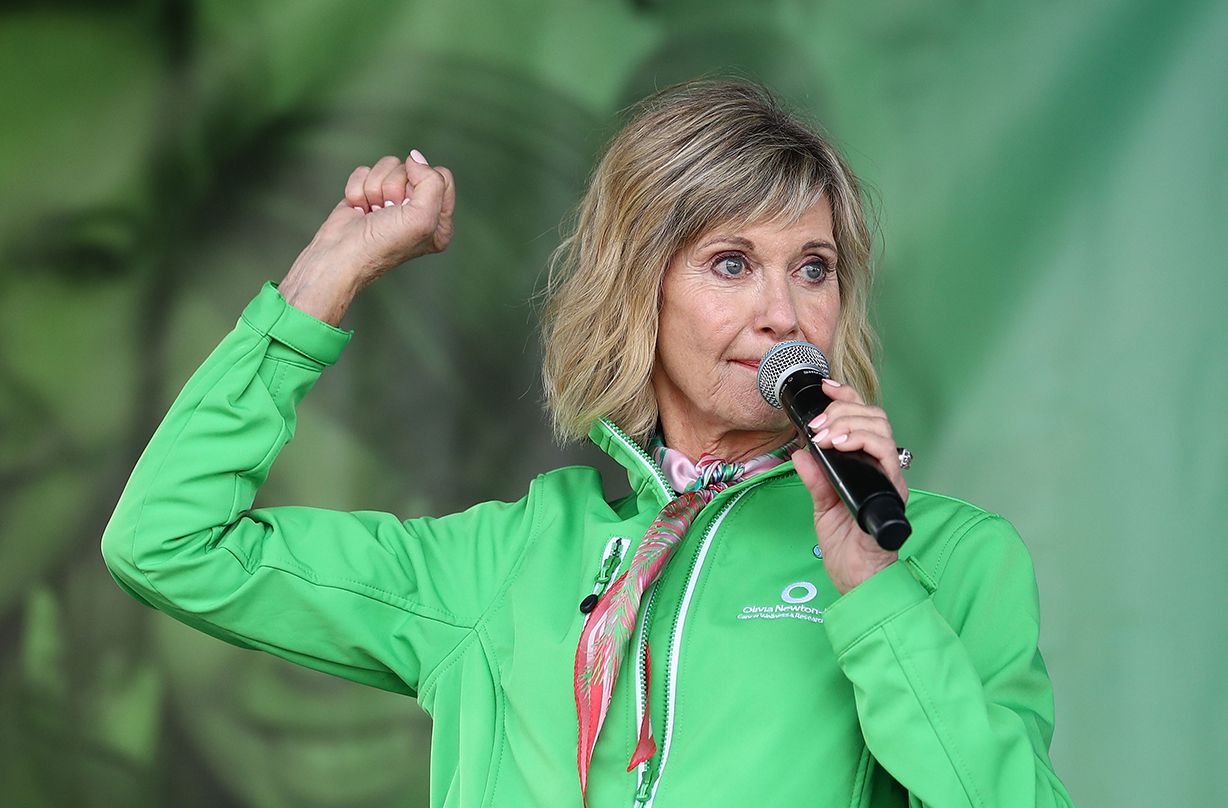 olivia newton john discusses breast cancer life expectancy