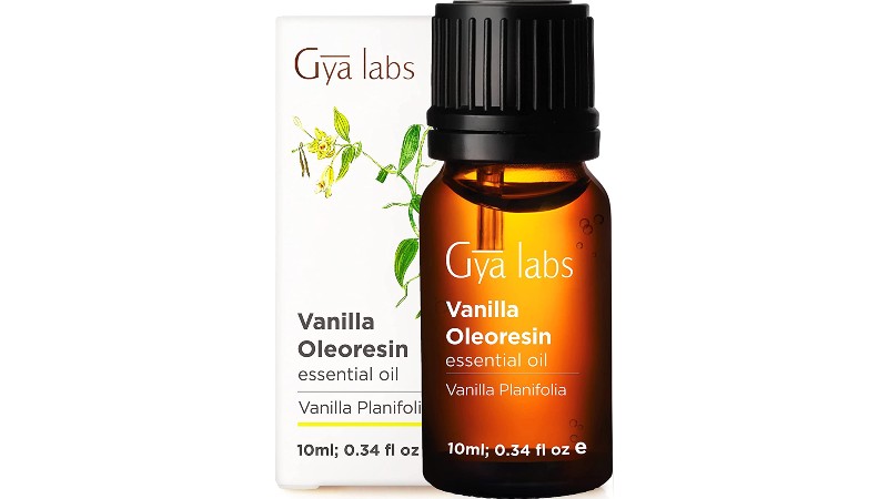 Gya Labs vanilla essential oil