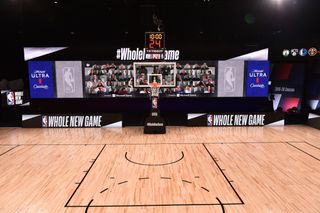 Michelob Ultra's video wall puts fans courtside