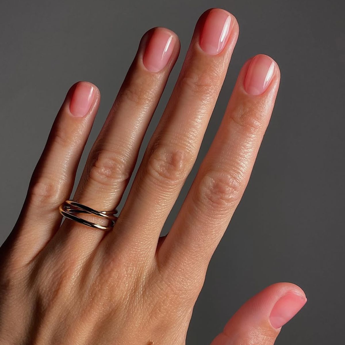 Mateja Novakovic nails sporting the watercolour nail trend