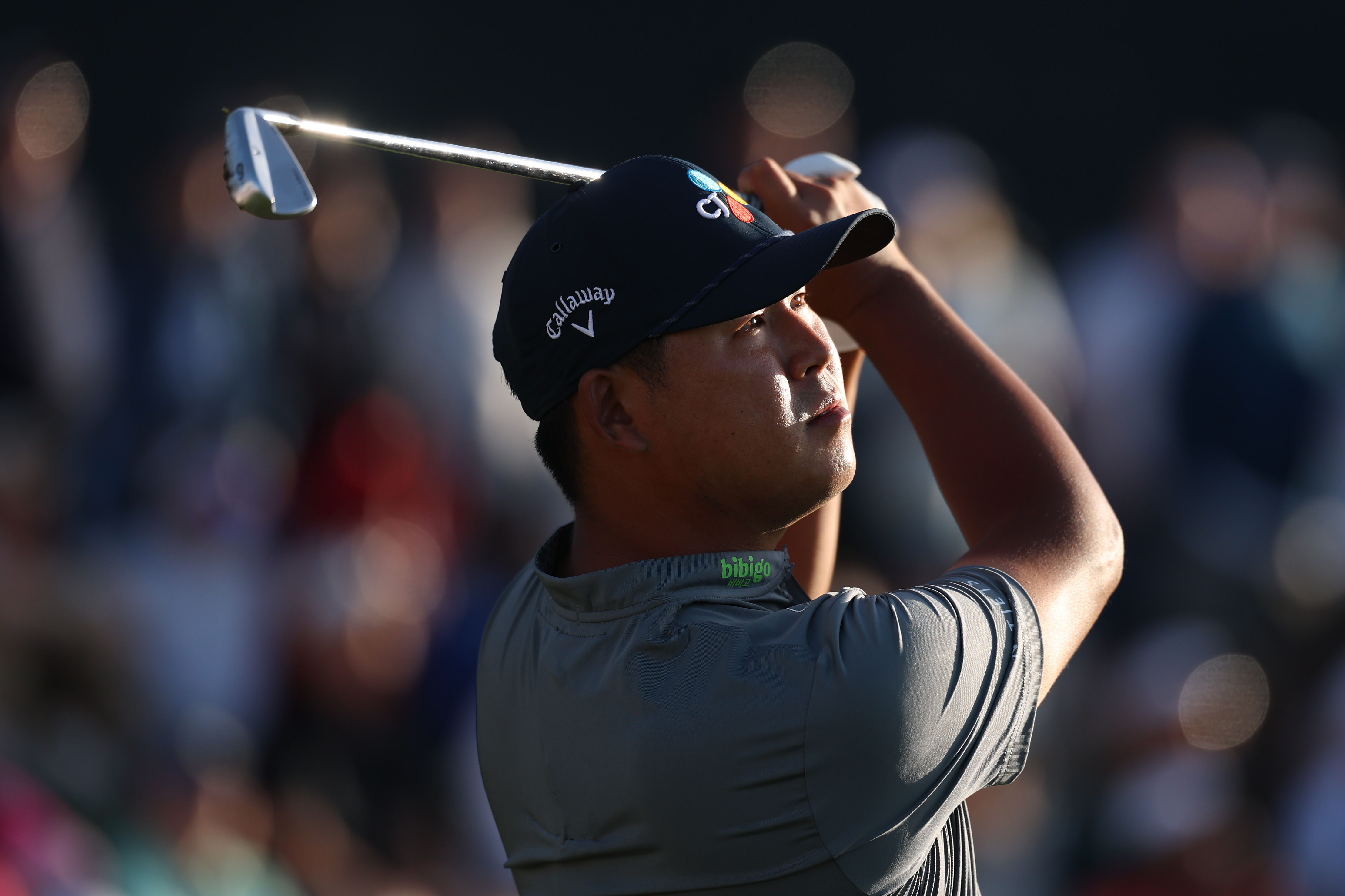 Si Woo Kim plays his shot from the 17th tee during the second round of The Players Championship