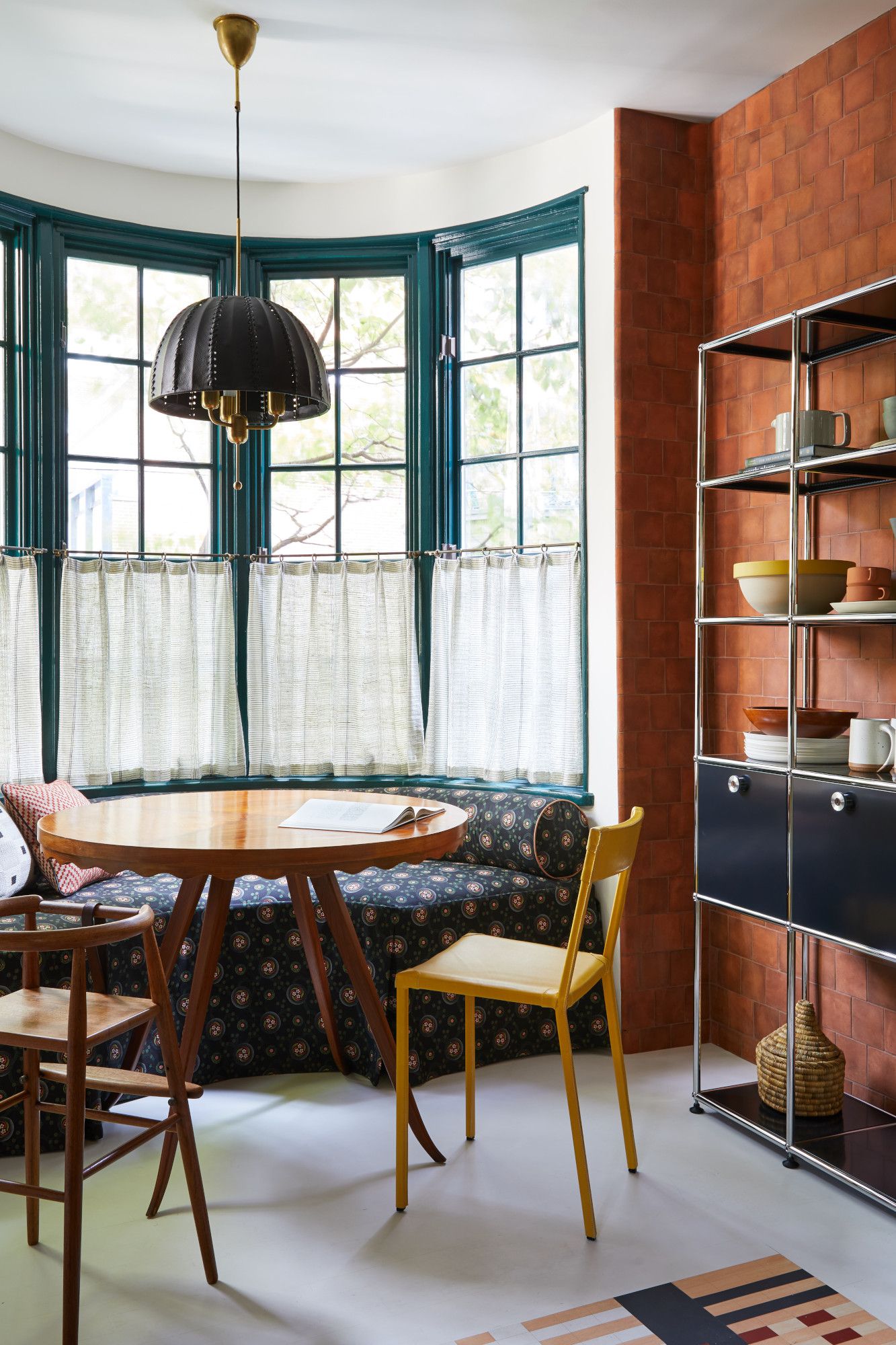 Colors that complement terracotta how to use the shade Livingetc