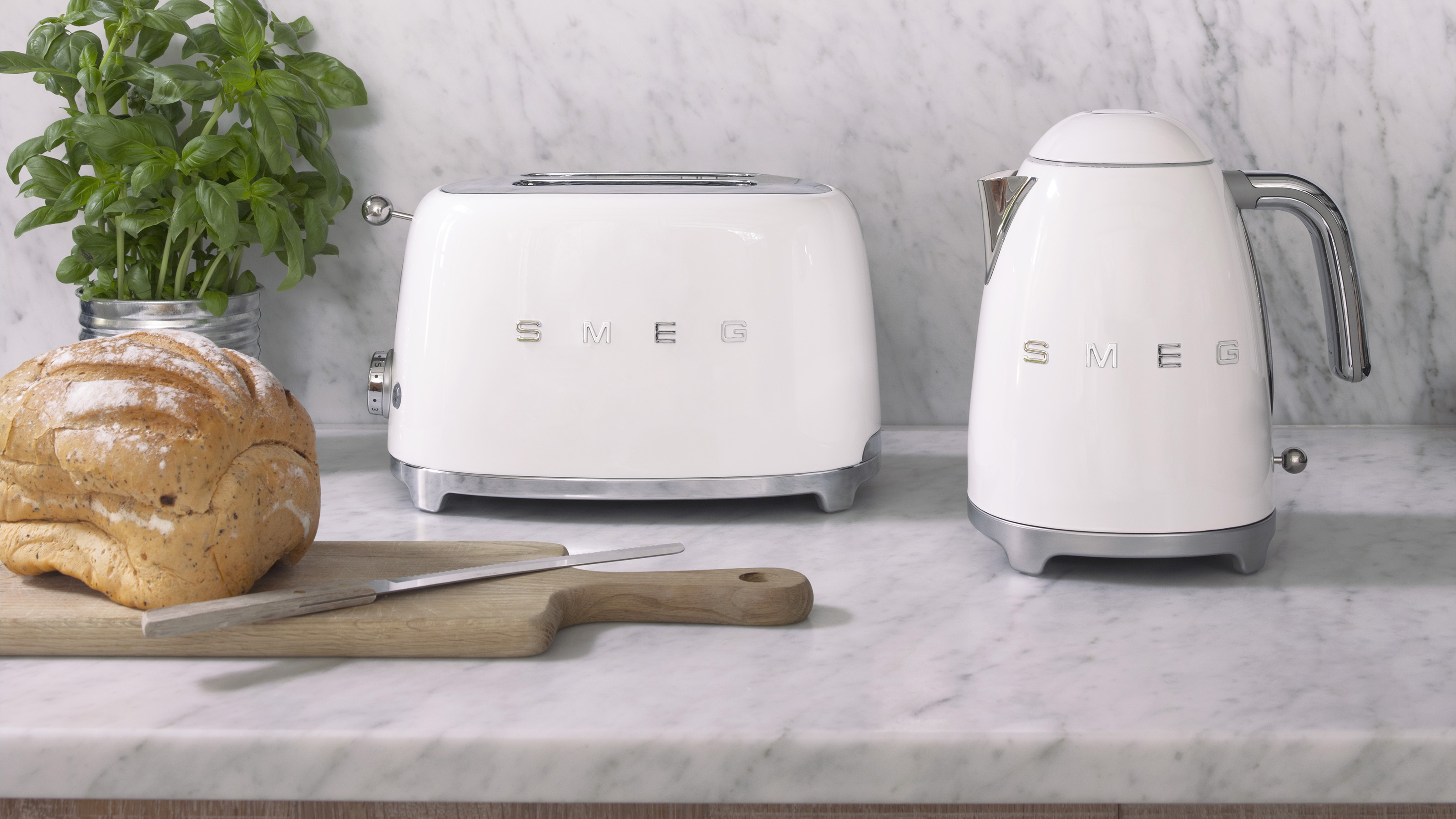 Smeg cream kettle and toaster