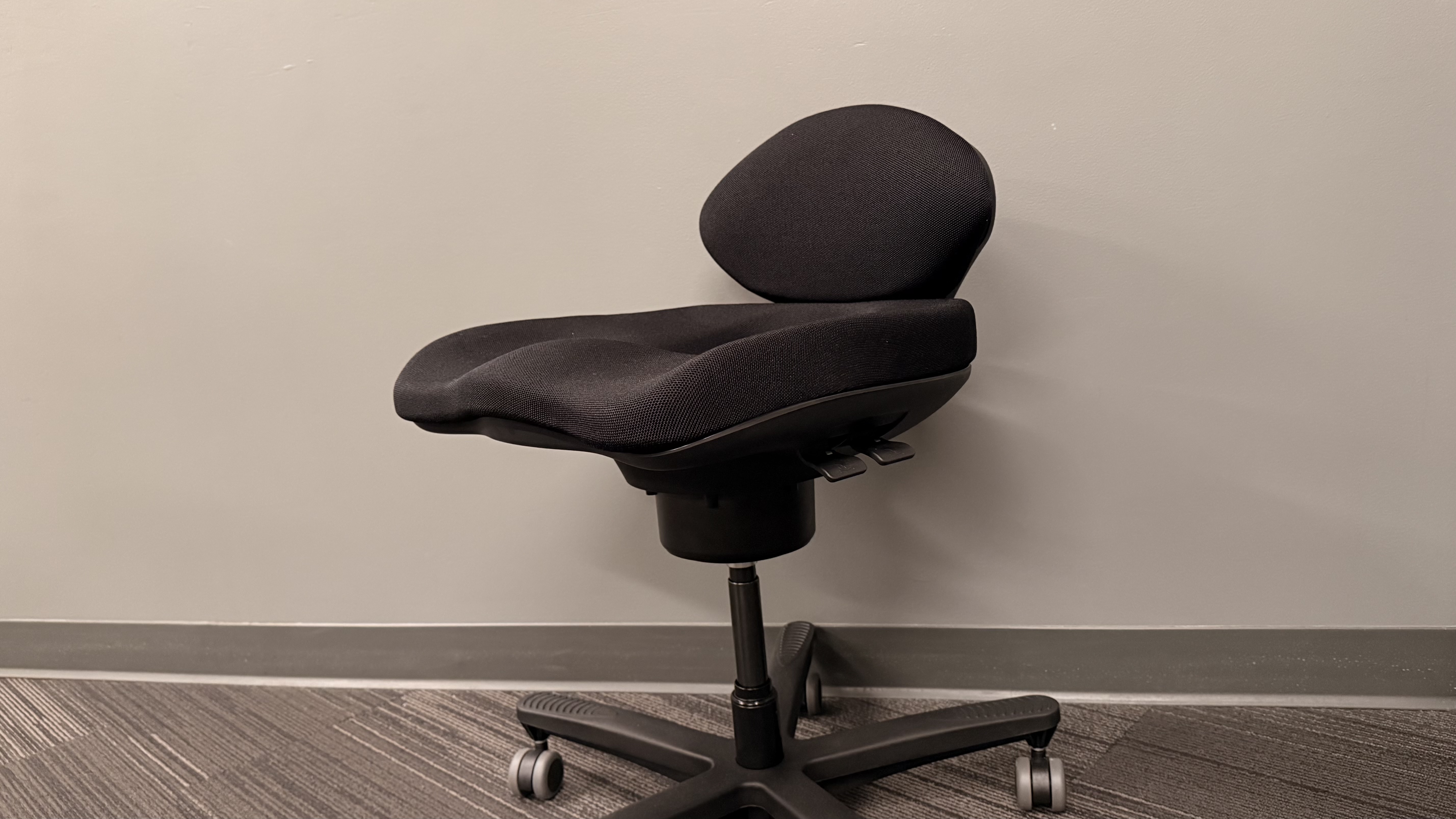Vari | CoreChair