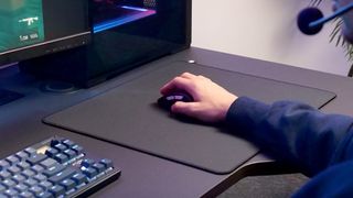 XTRFY GP7 – Mousepad with graphene fabric