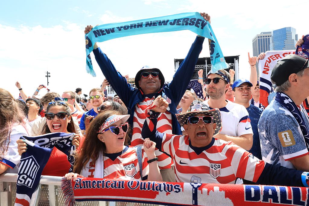 U.S. fans