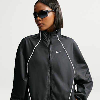 Nike Sportswear Women's Oversized Repel Windbreaker - Black/sail/sail - Size Xs