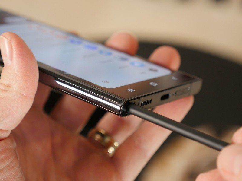 Samsung Galaxy S22 Ultra S Pen