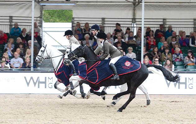 The Warwickshire celebrate their inter-hunt relay triumph