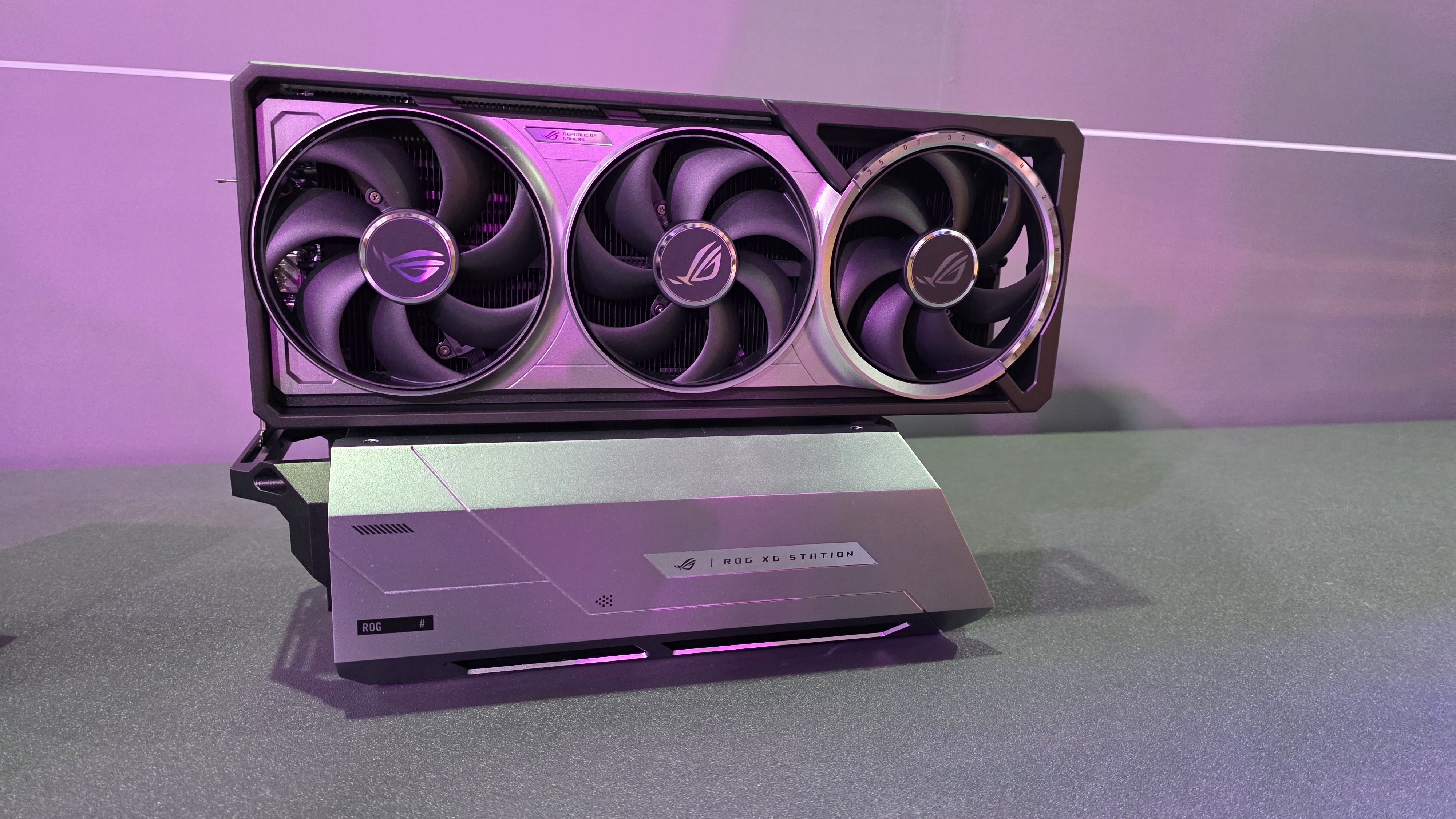 Asus ROG XG Station 3