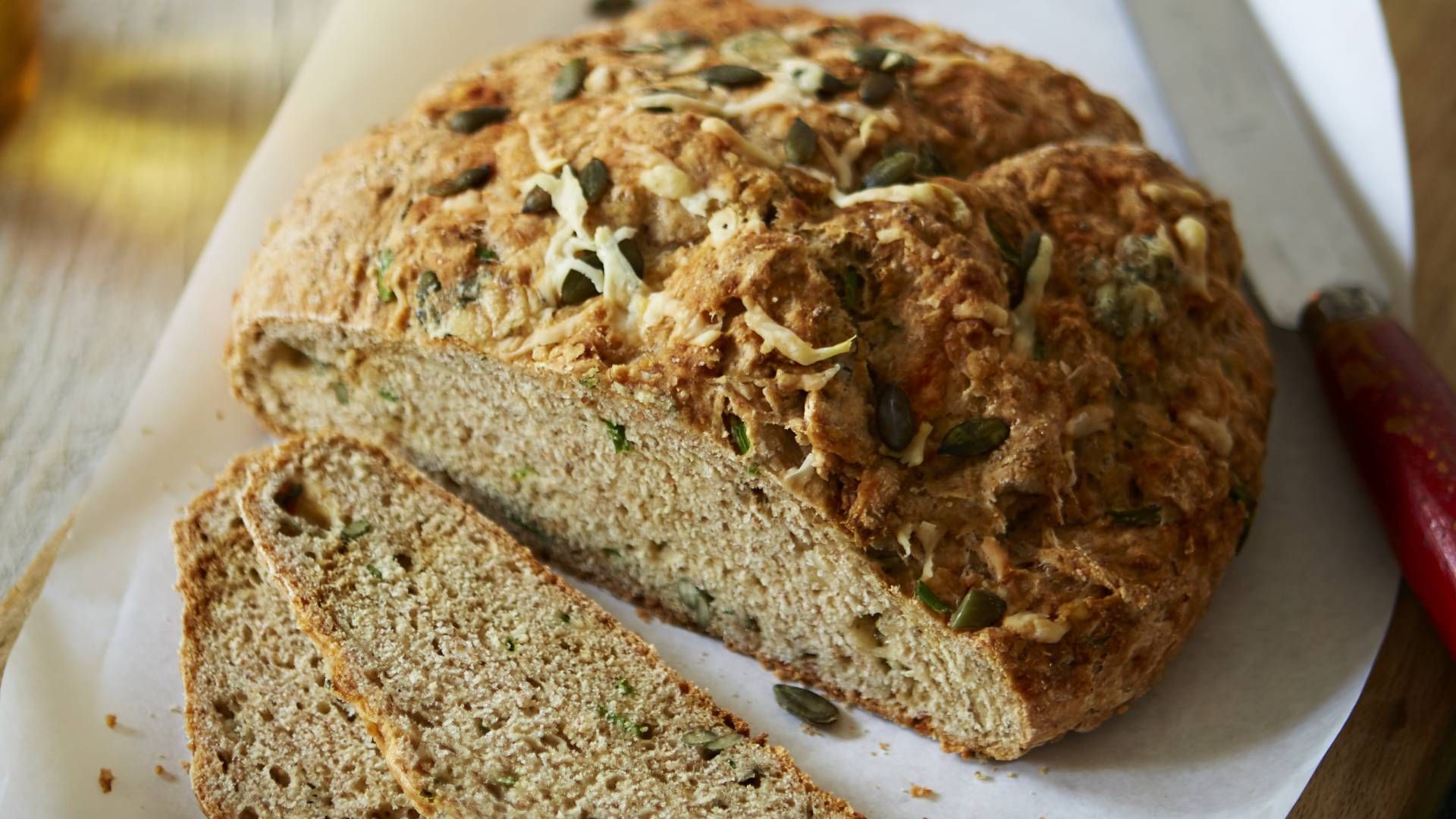 Cheese and chive soda bread recipe