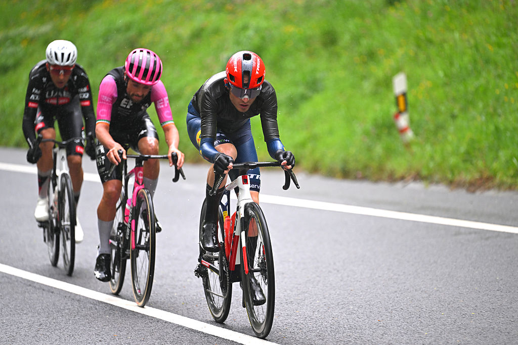 BERGARA, SPAIN - APRIL 11: Mattias Skjelmose of Denmark and Team Lidl - Trek competes in the breakaway during the 65th Itzulia Basque Country 2026, Stage 6 a 135.2km stage from Goizper-Antzuola to Bergara / #UCIWT / on April 11, 2026 in Bergara, Spain. (Photo by Tim de Waele/Getty Images)