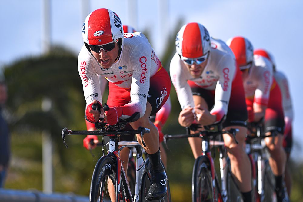 Julien Simon on the front for Cofidis at Tirreno-Adriatico