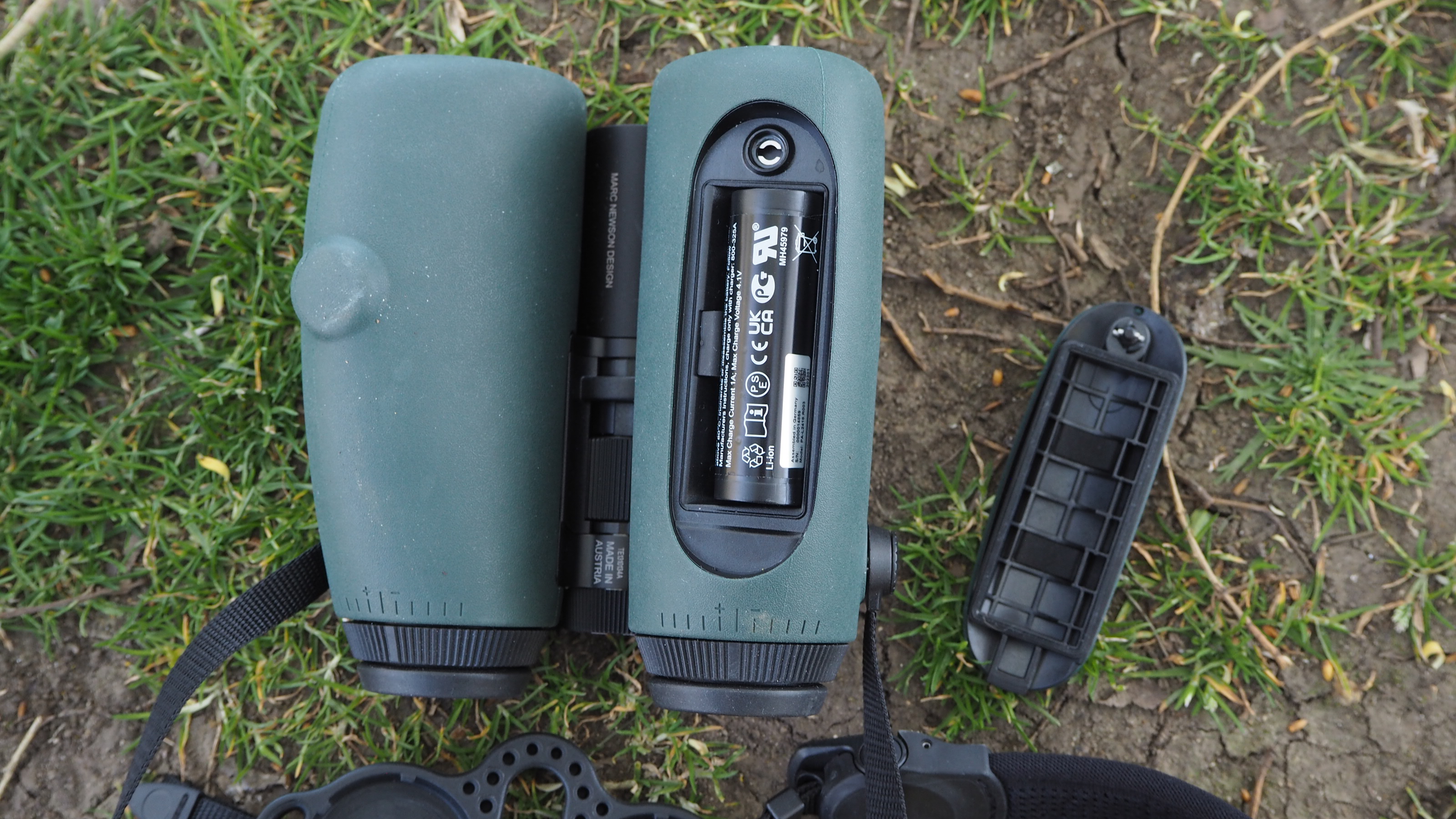 Swarovski AX Visio 10x32