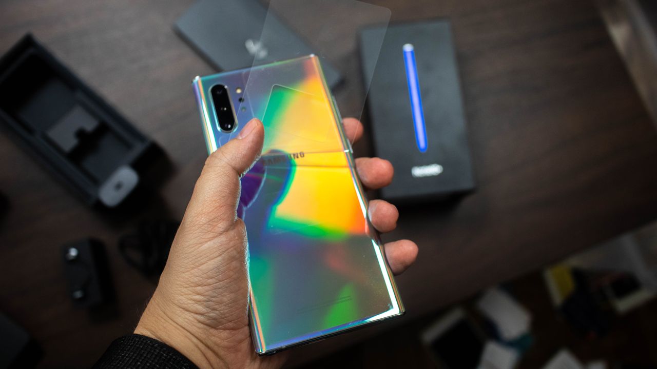 Samsung Galaxy Note 10 unboxing