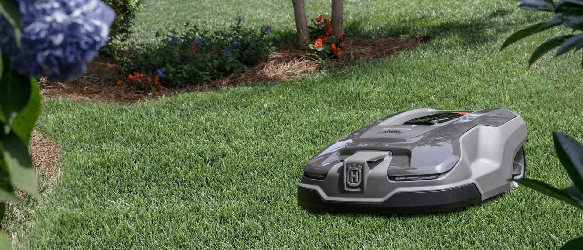 Husqvarna Automower 415X robot lawn mower review Tom's Guide