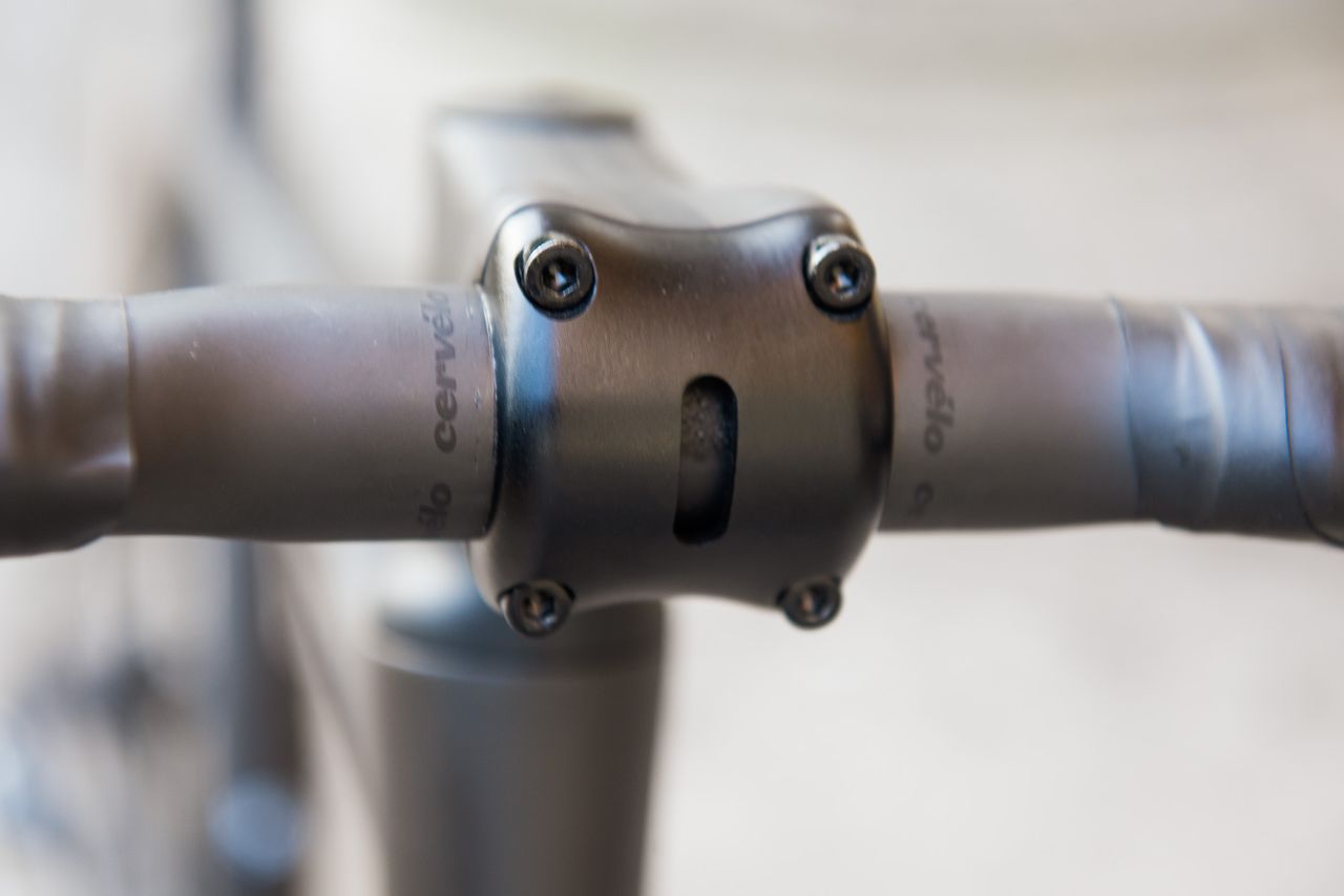 Cervelo R5 Sram AXS bike images and detailss