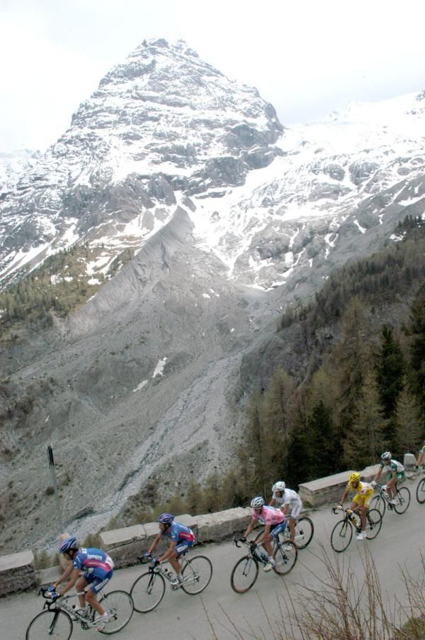 Through the mist and passed the snow, the Stelvio is a legendary climb