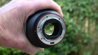 Viltrox AF 35mm f/1.2 Lab