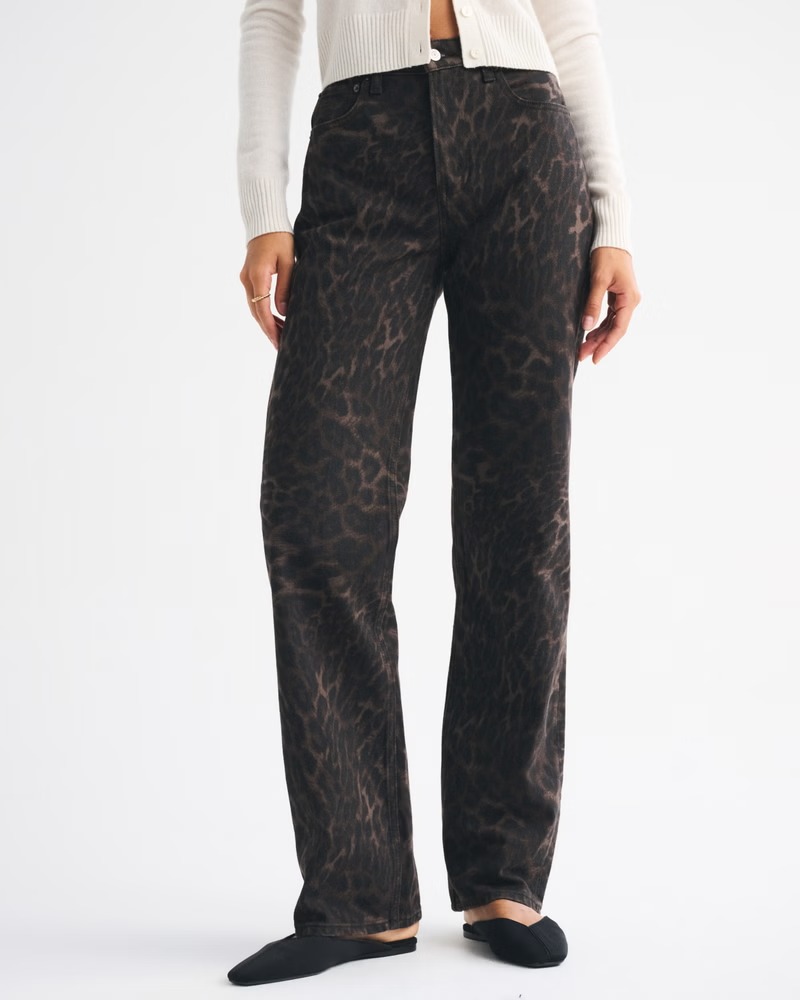 Abercrombie &amp;amp; Fitch , High Rise 90s Relaxed Jean