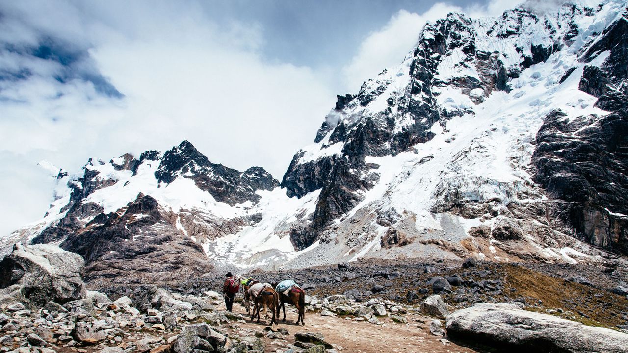 Salkanktay Trail with Mountain Lodges of Peru