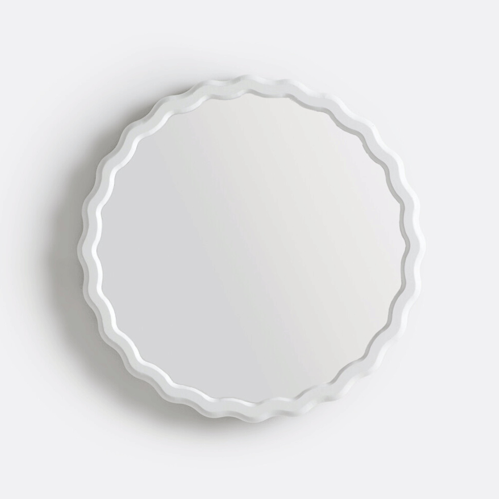 White wavy mirror