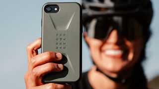 best iphone se 2022 cases