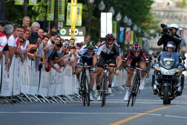 Bell won a close sprint over Pelletier-Roy and Goss