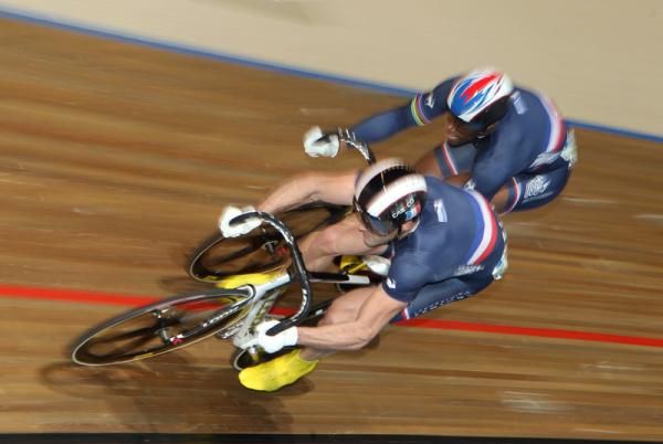 Bourgain leads Bauge in the all French semi final but Bauge wins through to meet Kenny in the final