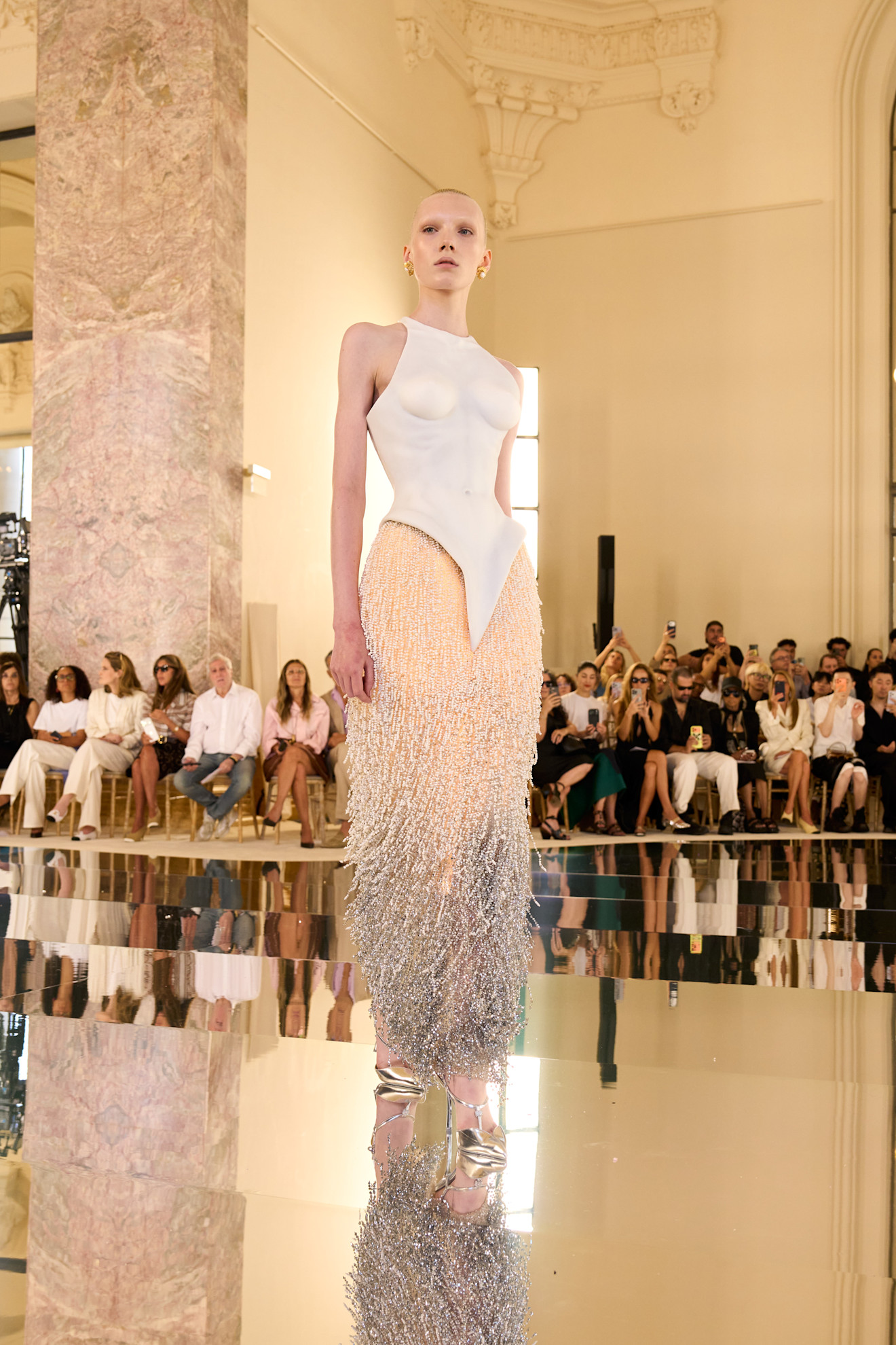 An image of the Schiaparelli haute couture fall/winter 2026 runway.