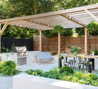 Pergola ideas with extra large cover