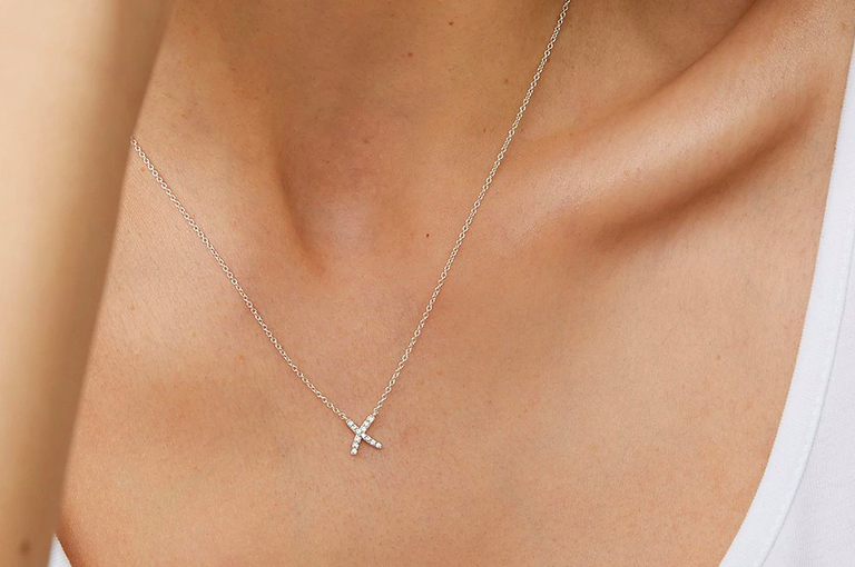 the white company necklace