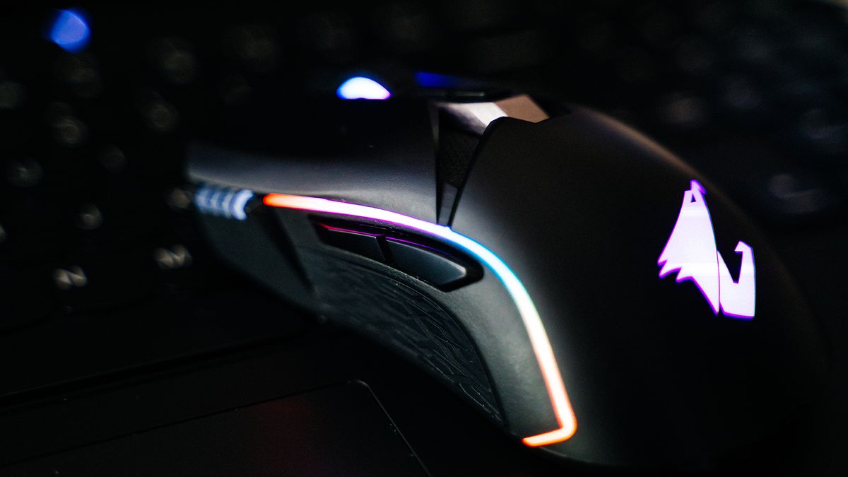 Gigabyte Aorus M5 Gaming Mouse review