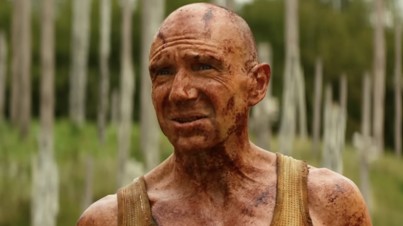 Dr. Kelson covered in iodine in 28 Years Later: The Bone Temple