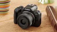 Canon EOS R100