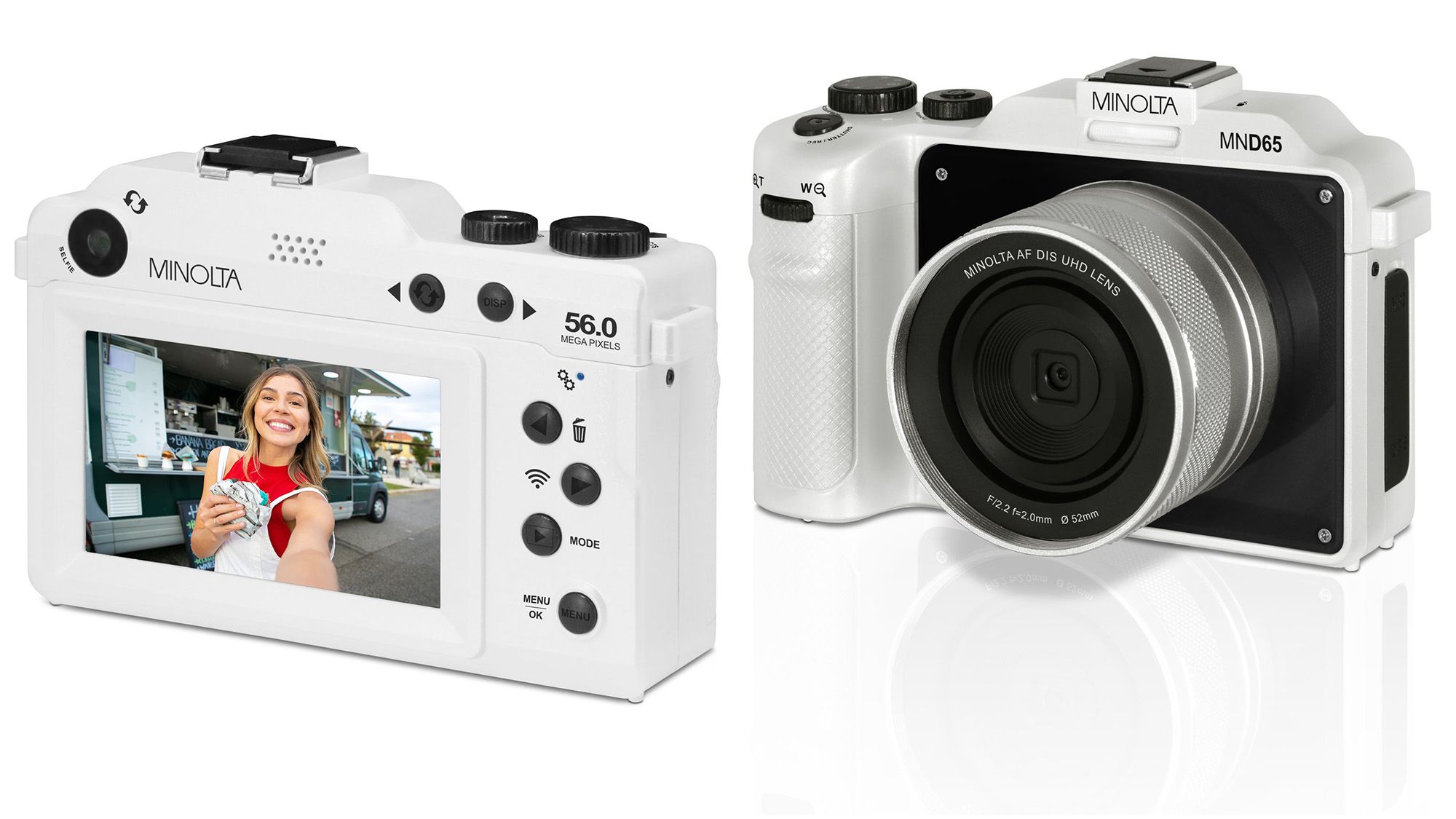 Minolta's cheap compact camera is a cheeky Hasselblad lookalike