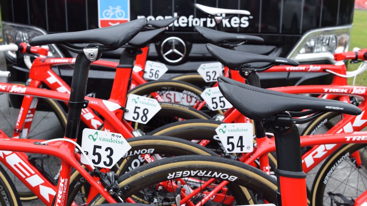 The Trek-Segafredo team rode on a mix of Emonda and Madone frames