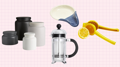 Product, Small appliance, Vacuum flask, Plastic bottle, Home appliance, Drinkware, Tableware, 