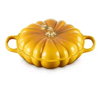 Le Creuset 2.75 qt. Signature Pumpkin Braiser Le Creuset 2.75 qt. Signature Pumpkin Braiser