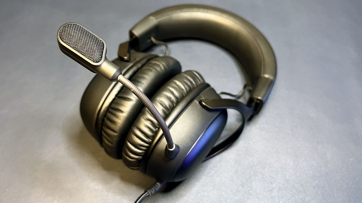 HyperX Cloud III