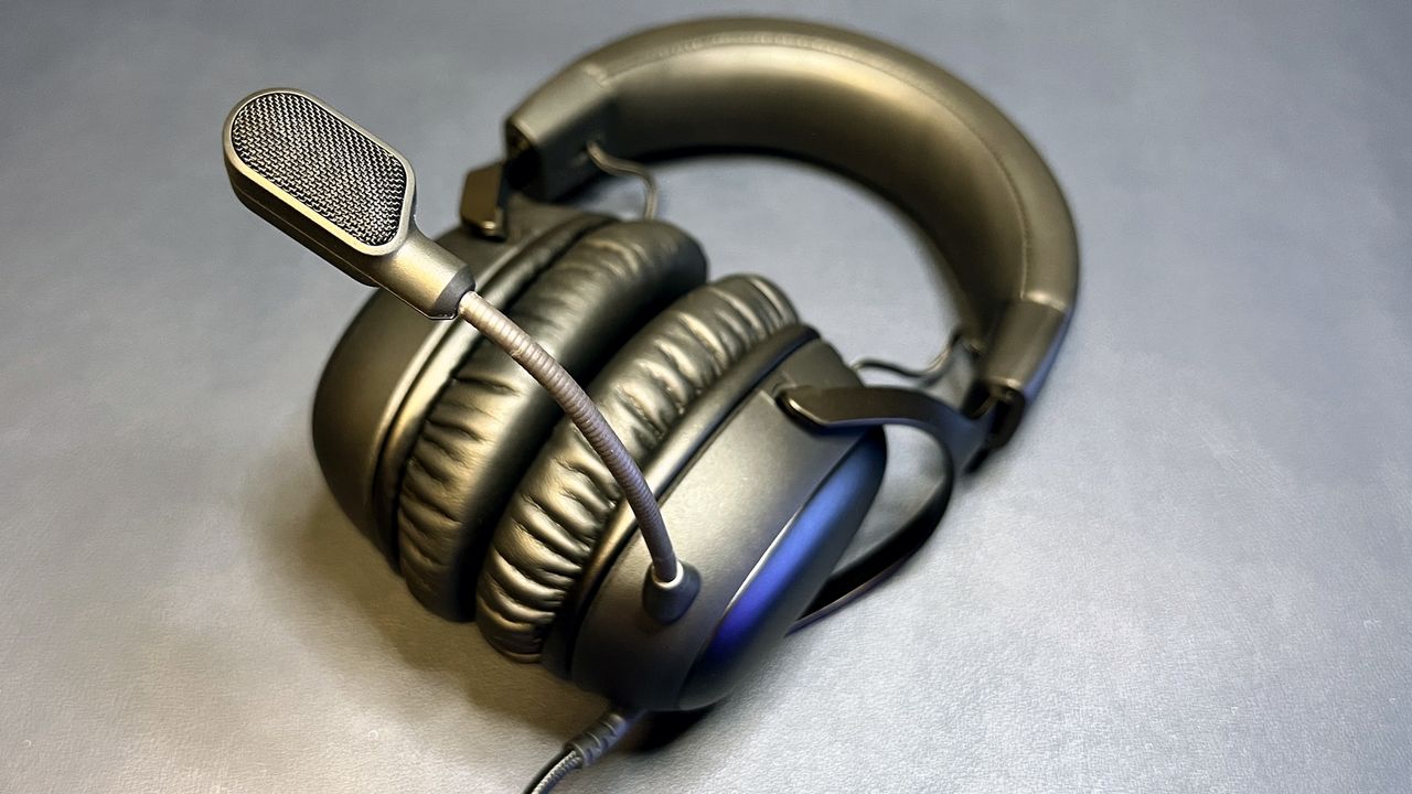 HyperX Cloud III