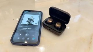 Noise-cancelling earbuds: Sennheiser Momentum True Wireless 4