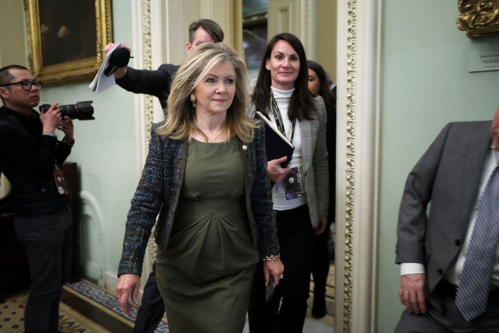 Gop Sen Marsha Blackburn Questions Patriotism Of Purple Heart Recipient Lt Col Alexander 1785