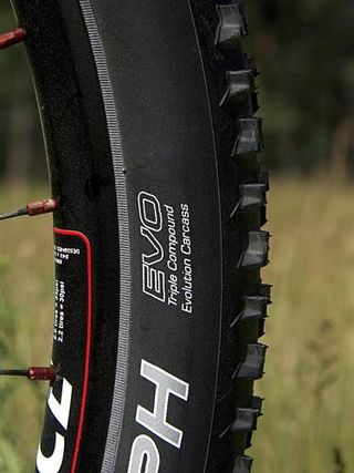 The Triple Compound design pairs softer rubber over a relatively stiff, high-rebound base for good knob support and a fast roll.