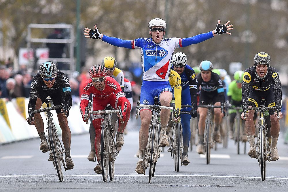 Arnaud Demare wins stage 1 at Paris Nice.