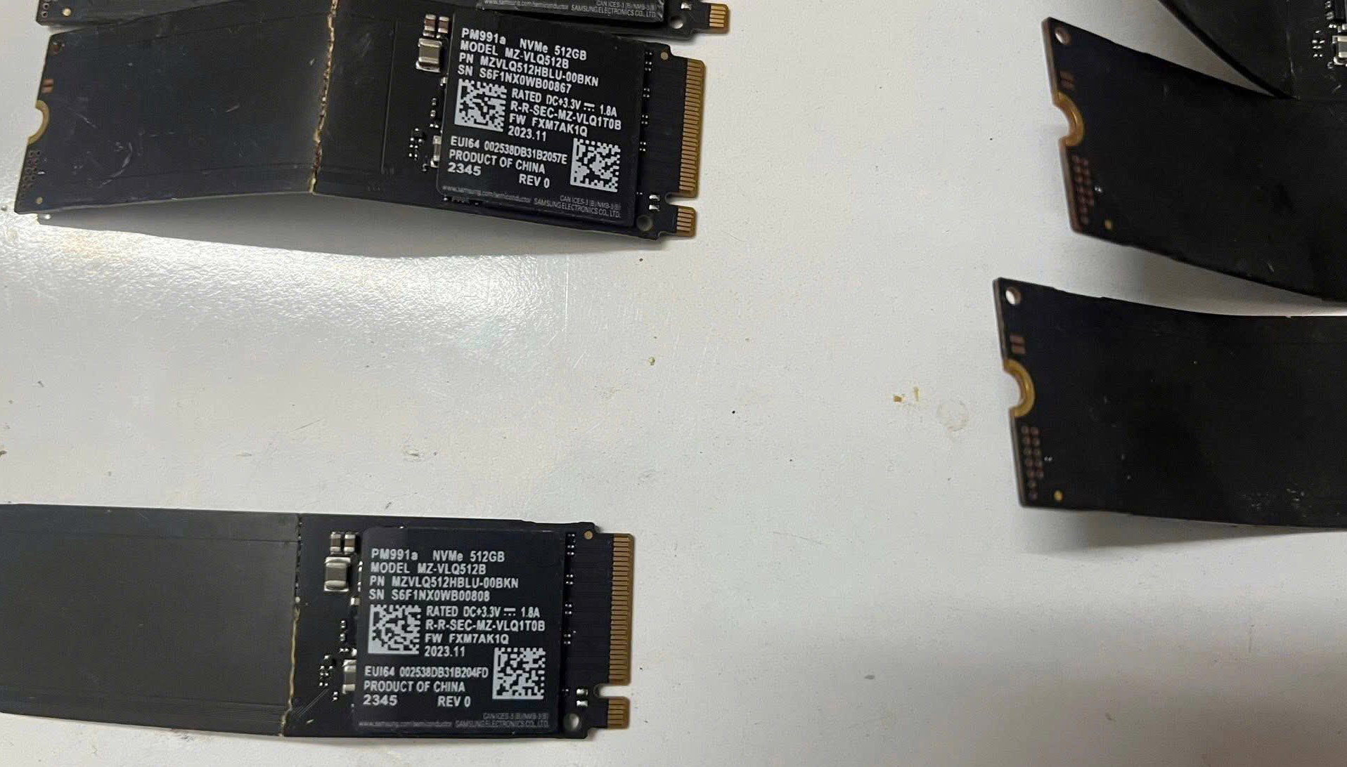 50 broken Samsung PM991a SSDs