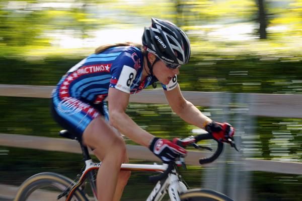 Katie Compton (Planet Bike) on the attack early in the race.