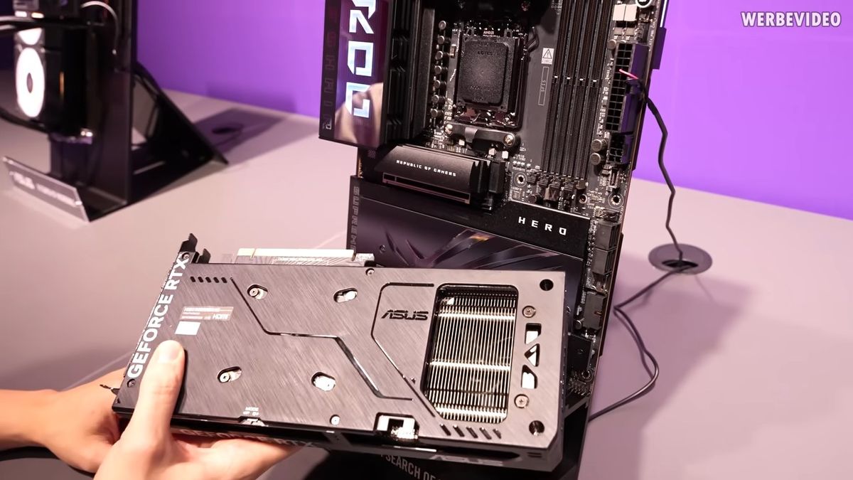 Asus ROG X870E Hero with the PCIe Q-Release Slim system